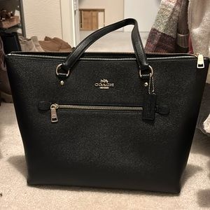 Black Coach Tote Bag (Excellent Condition)